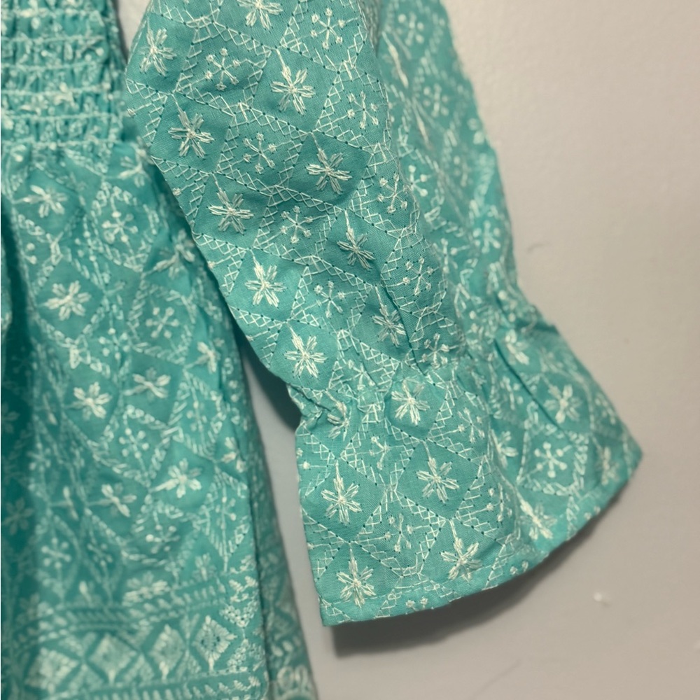 Turquoise Long Sleeve Dress/top with Pattern - Picture 2 of 6